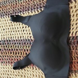 Brooks sports bra (NEW)